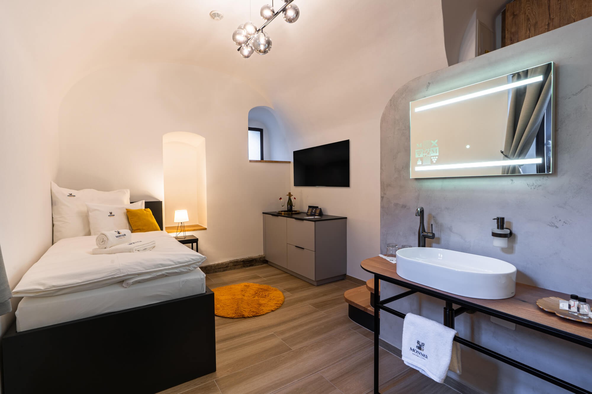 Děvín – komfortní jednolůžkový pokoj pro individuální pobyt – hlavní fotografie